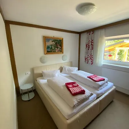 Apartmán Latschen - *